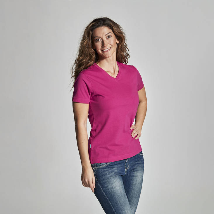 v-aukkoinen t-paita omalla logolla - T-paidat - 141021 - 1