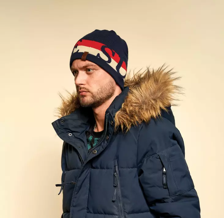 Jacquard knitted beanie - Beanies - L11 - 1