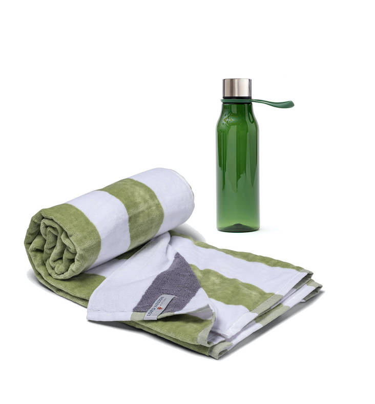 Rantapyyhe ja juomapullo - brendia.fi - Sauna & Spa - 420640-5083 - 1
