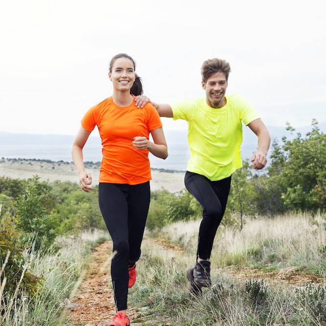 Urheilullinen t-paita omalla painatuksella - T-shirts - 029338 - 1