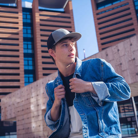 Atlantis verkkolippis omalla logolla brendia.fi - Lippikset - BRYC - 1